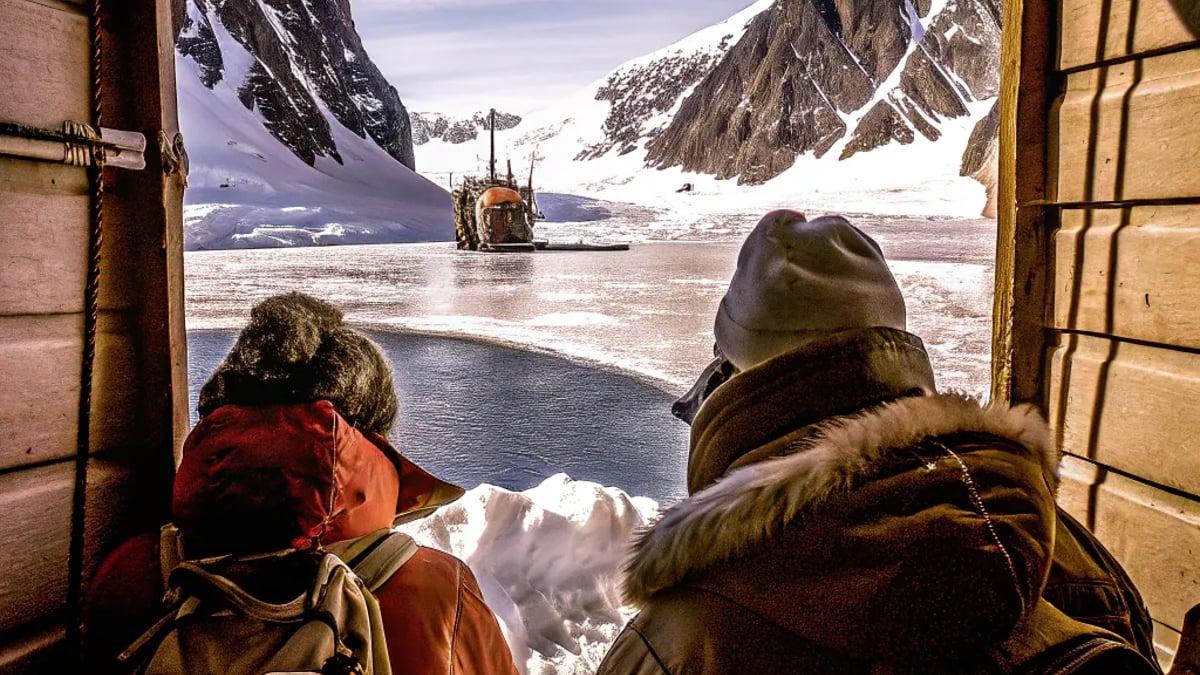 Everything You Need to Know Before Booking a Polar Expedition